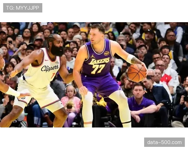 湖人终结14年洛城德比劣势，詹姆斯东契奇组合改写交锋格局